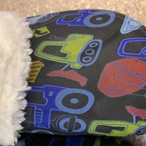 NWT Boys Truck Pattern Clogs - GINA GROUP - Picture 11 of 14